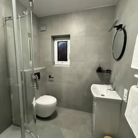 Gazda Daire Sromowce Niżne